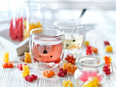 Tee-Bären® Kirmesmandel, 100 g. mit Vanille-Zimt-Glühwein-Kokosgeschmack glutenfrei im Tütchen mit Schleife
