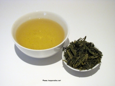 Teeparadies-net Editionstee „Classic“ China Lung Ching organic 100 g. in black tin