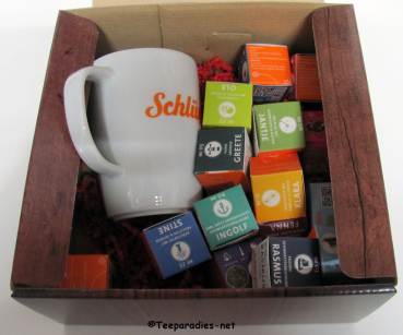 Schlürfel Präsent „Süße Weihnachten“ 15 kleine Schlürfel und Schlürfel Becher im Set: