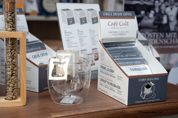 Café Cult: Mix Box Drip Coffee Bags Aromatisierter Kaffee 4 Sorten je 3 Sachets à 10 g = 120 g.