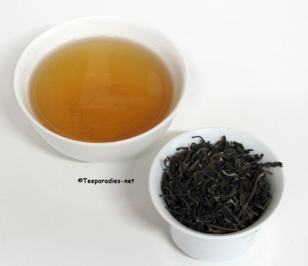 Teeparadies-net Editionstee „Classic“ Vietnam Jasmine Queen Organic  100 g. in black tin