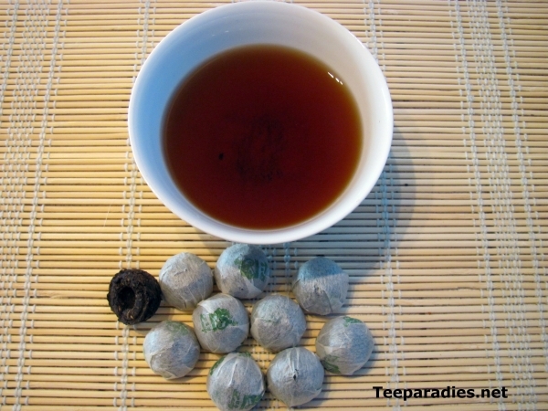China Mini Tuo Cha feinster Pu Erh Tee 15 J. alt - 10 Stck 45 g.